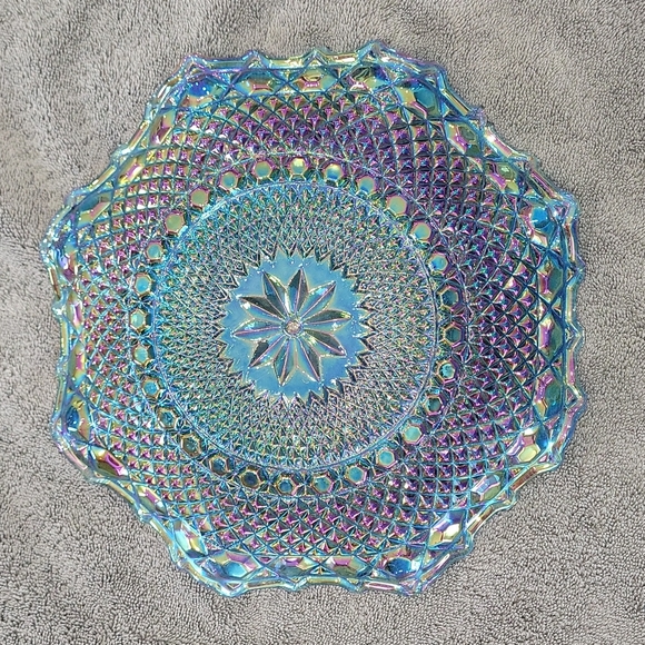 Vintage Blue Carnival Glass Hostess Plate!! - Picture 3 of 11